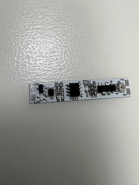 IR senzor prekidač za LED trake 12/24V