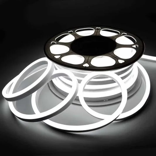 LED traka 2835 220V fleksibilna IP65 3000K